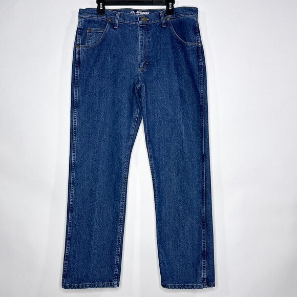 Wrangler Advanced Comfort Jeans Size 34x32 *Measures 37X31**!! - Picture 1 of 13